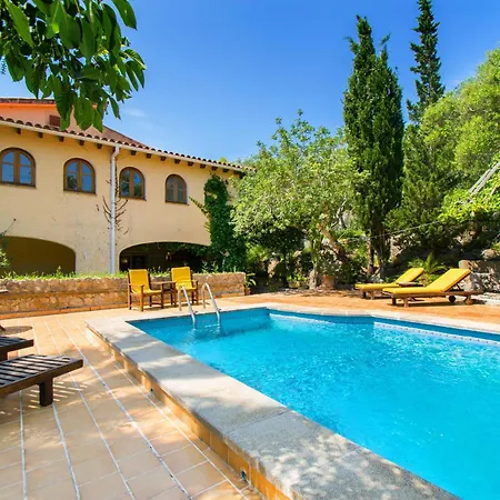 Al Azhar Pollensa Villa *